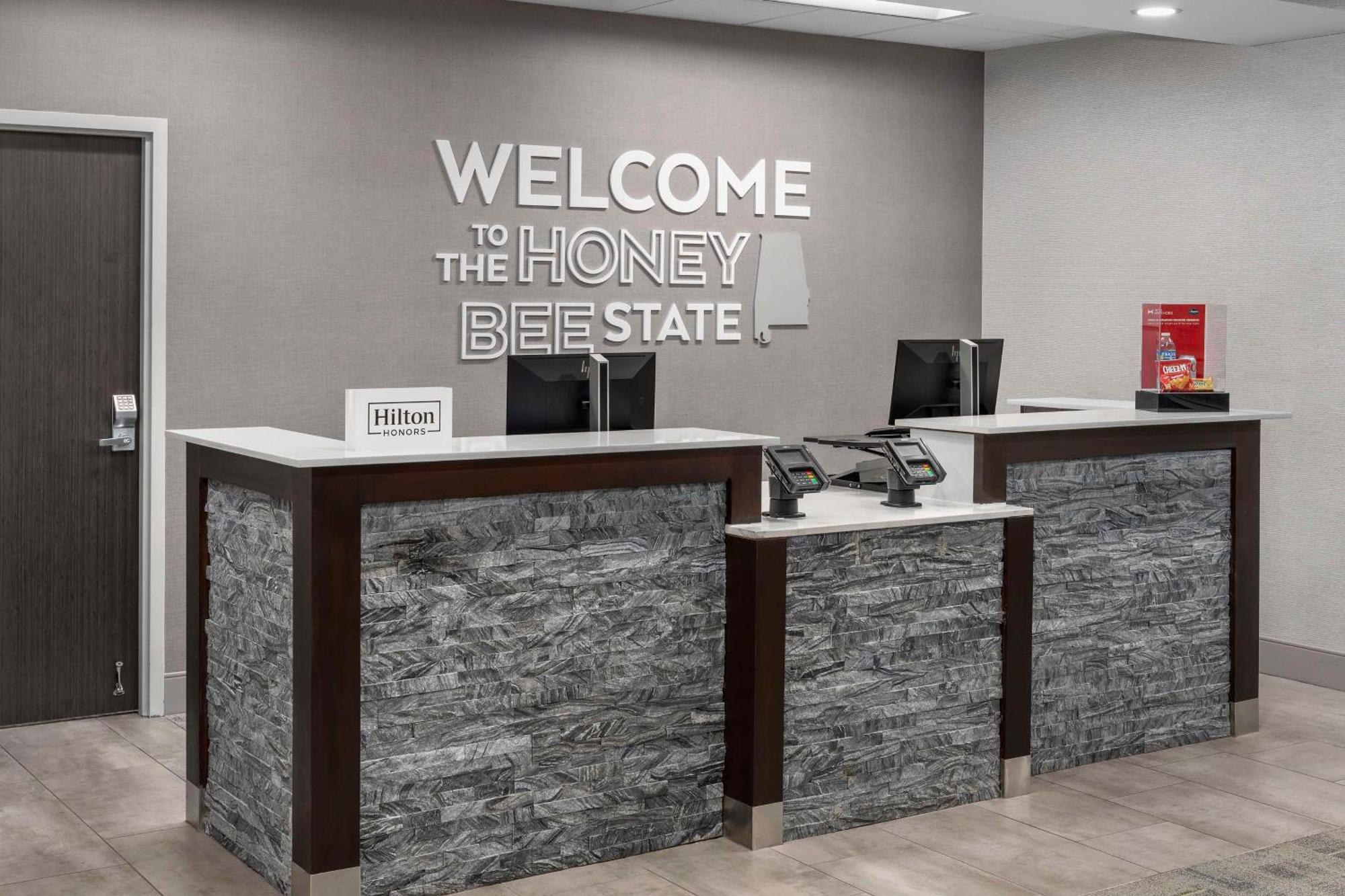 Hampton Inn Birmingham I-65/Lakeshore Drive Ngoại thất bức ảnh