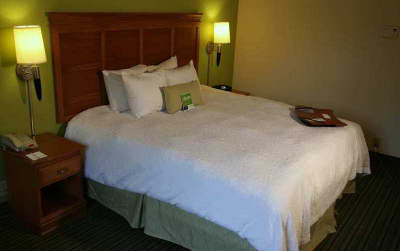 Hampton Inn Birmingham I-65/Lakeshore Drive Ngoại thất bức ảnh